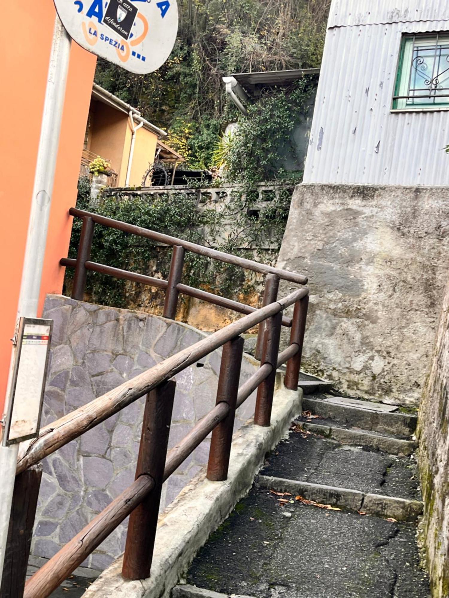 La Casetta Del Vicolo La Spezia Esterno foto